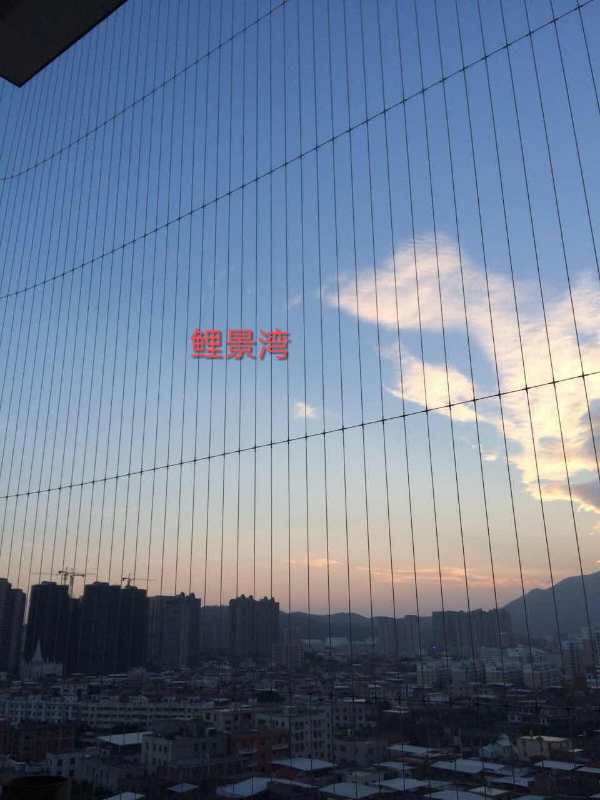 [field:title/]